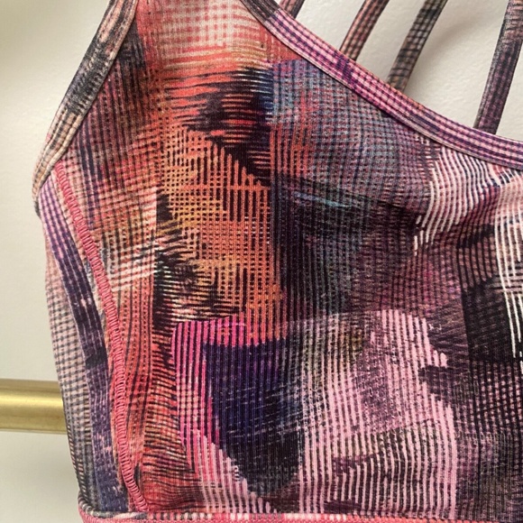 Lululemon Womens Lighten Up Sports Bra Pink Multicolor Size 6 - Picture 5 of 7
